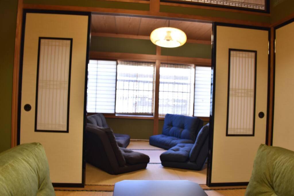 Cheaper For 6Th & 7Th Guest 市街地中心部 一棟貸しの宿 Guest House Don'S Home 高山 外观 照片